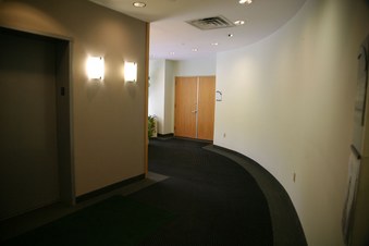 Enlarge photo 35