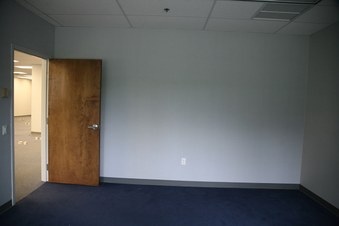 Enlarge photo 17