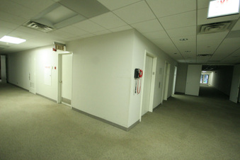 Enlarge photo 69