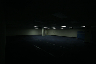 Enlarge photo 100