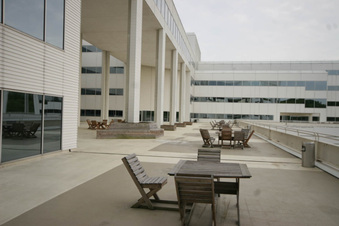 Enlarge photo 52