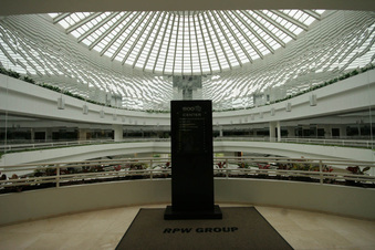 Enlarge photo 116