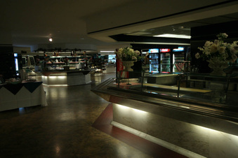 Enlarge photo 138