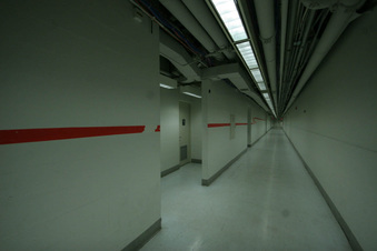 Enlarge photo 200