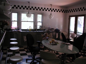 Enlarge photo 11
