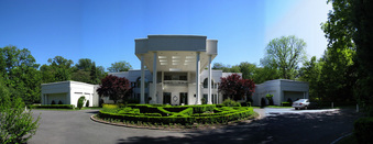 Great Neck- 124 Windsor Gate