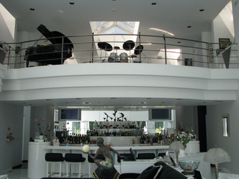 Enlarge photo 11