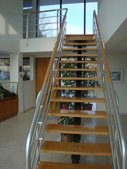 Enlarge photo 2