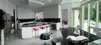Enlarge photo 17