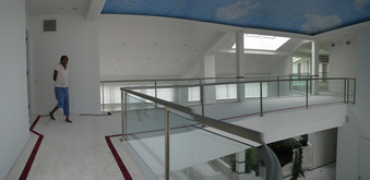 Enlarge photo 30