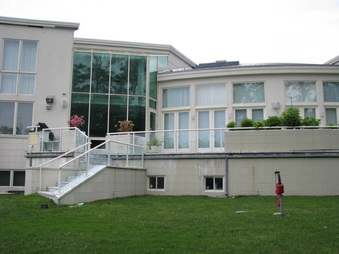 Enlarge photo 53