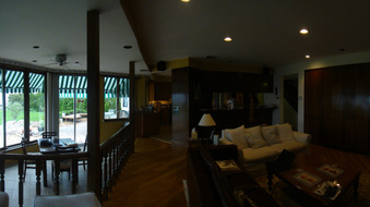 Enlarge photo 17