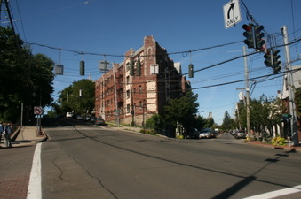 Enlarge photo 2