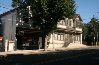 Enlarge photo 24