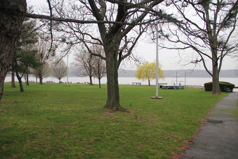Dobbs Ferry Waterfront Park