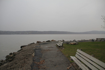 Enlarge photo 12