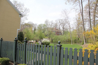 Enlarge photo 51