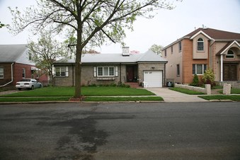 Enlarge photo 26