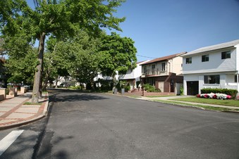Enlarge photo 23