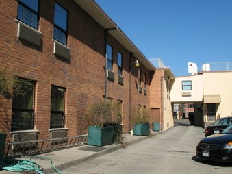 Enlarge photo 19