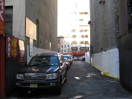 Enlarge photo 8
