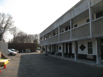 Enlarge photo 18