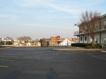 Enlarge photo 15
