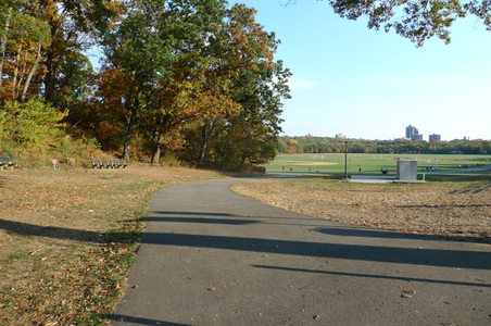 Enlarge photo 29