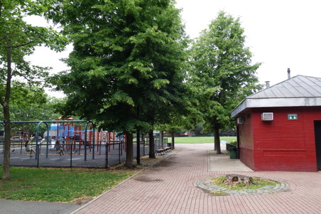 Enlarge photo 32