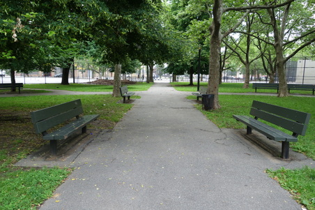 Enlarge photo 35
