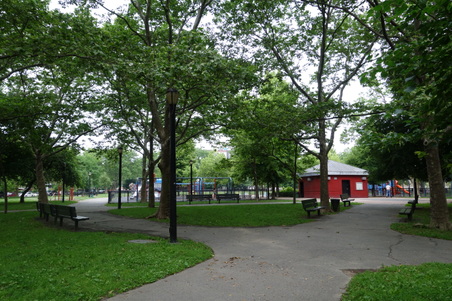 Enlarge photo 51
