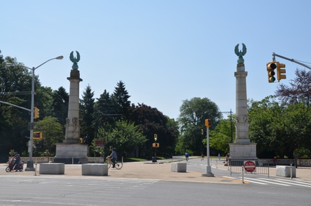 Enlarge photo 2