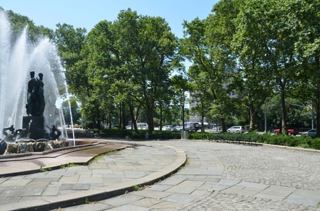 Enlarge photo 27