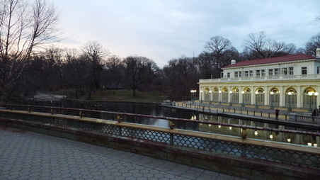 Enlarge photo 19