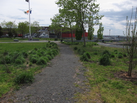Enlarge photo 12