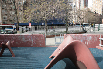 Enlarge photo 14