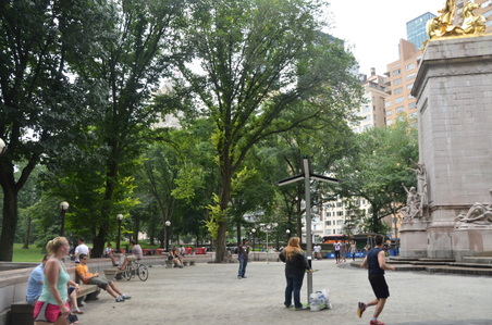 Enlarge photo 12