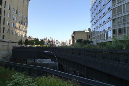 Enlarge photo 53