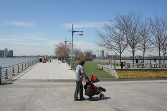Enlarge photo 35