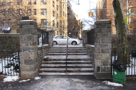 Enlarge photo 4