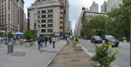 Enlarge photo 13