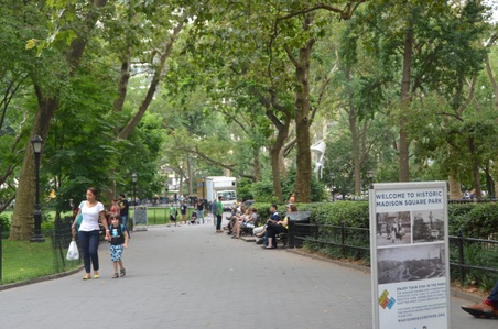 Enlarge photo 33