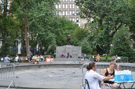 Enlarge photo 40