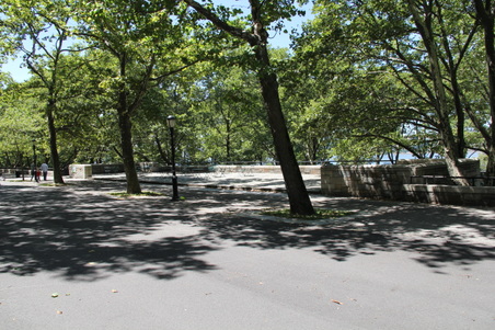 Enlarge photo 13