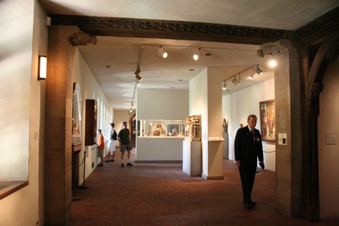 Enlarge photo 53