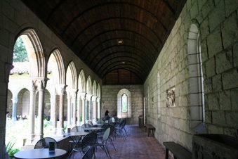 Enlarge photo 47