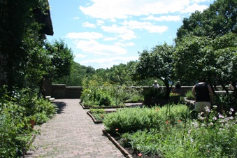 Enlarge photo 38