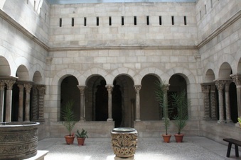 Enlarge photo 24