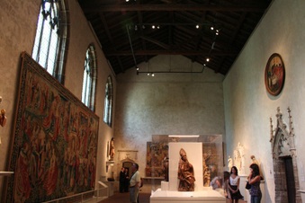 Enlarge photo 73