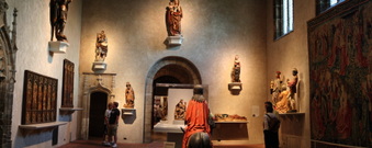 Enlarge photo 71